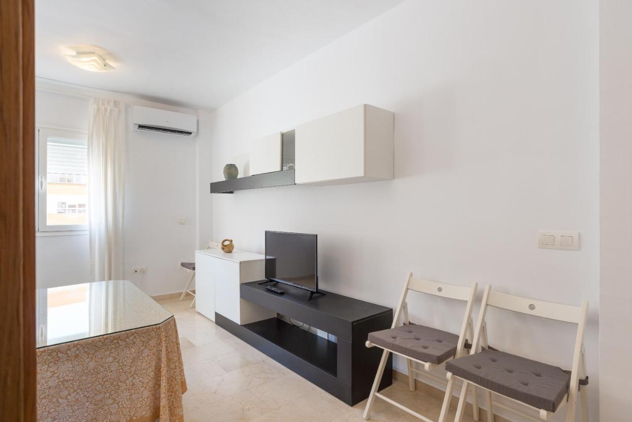 Апартаменты Apartamento Ventura Малага Экстерьер фото