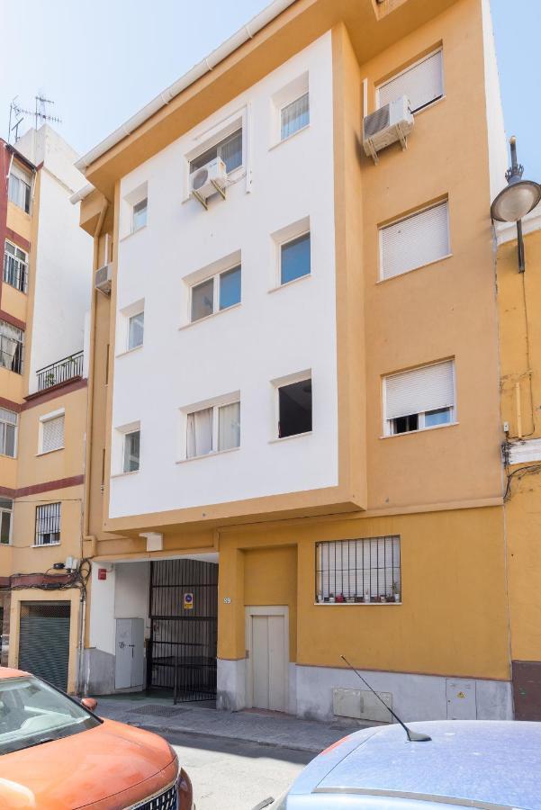Апартаменты Apartamento Ventura Малага Экстерьер фото