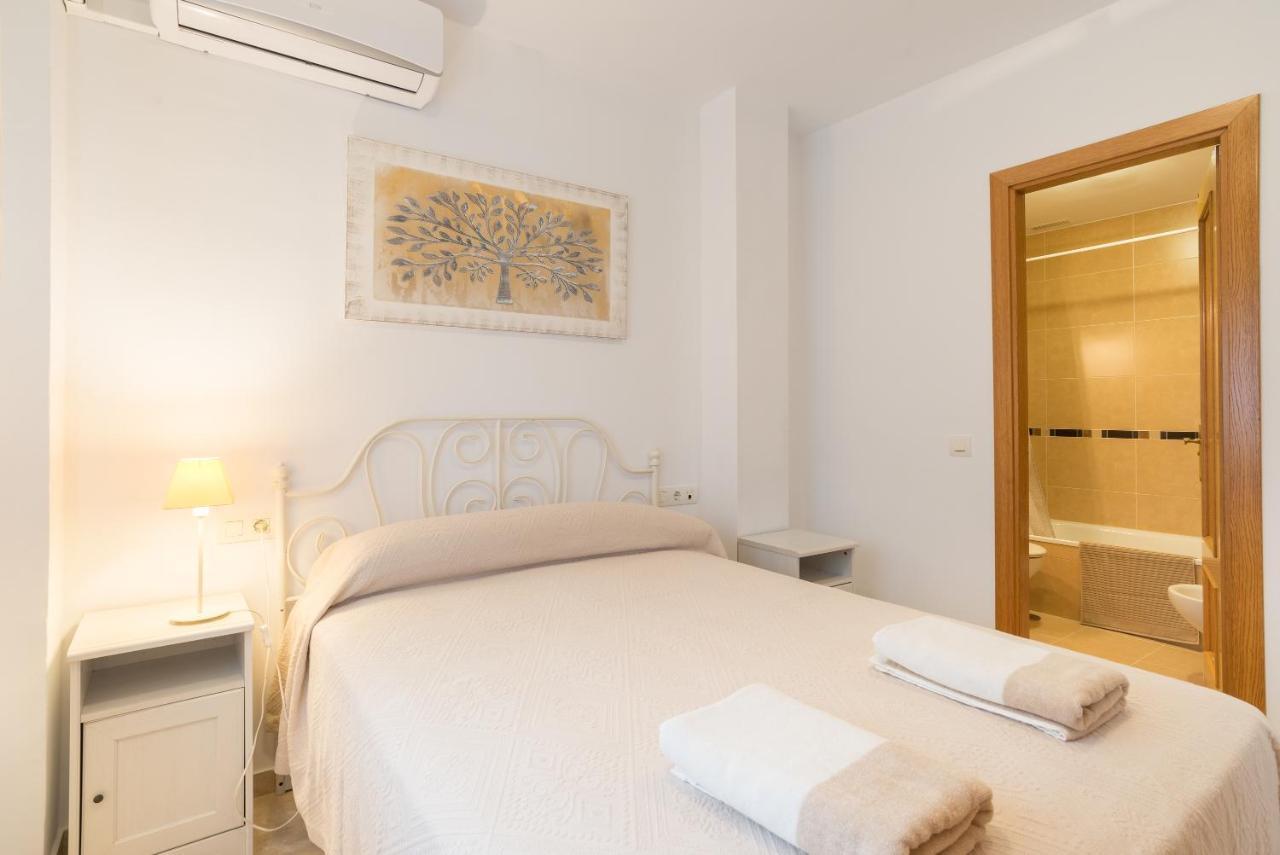Апартаменты Apartamento Ventura Малага Экстерьер фото